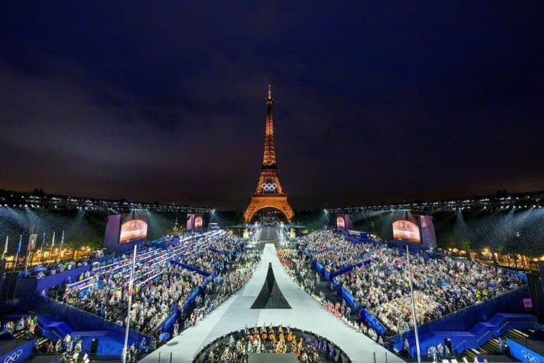 Céline Dion émerveille en live