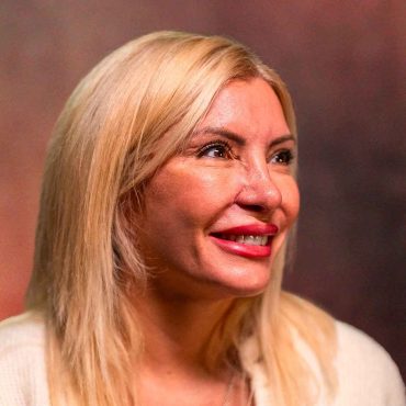 VOYANTE PENDANT PLUS DE 10 ANS ELLE ARNAQUE SES CLIENTS « ON S’EN FOUTAIT DE LA VÉRITÉ »