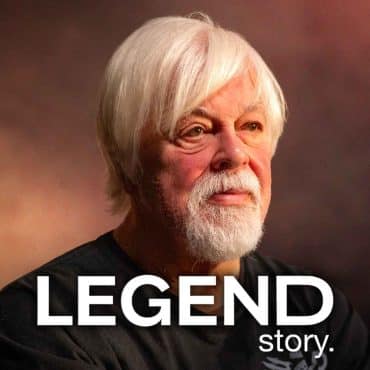 PAUL WATSON : LE PIRATE DES OCÉANS QUI SAUVE LES ANIMAUX (PRISON, ATTAQUES VIOLENTES, POLÉMIQUES…)
